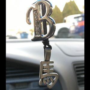 Meet your Posher, Bill